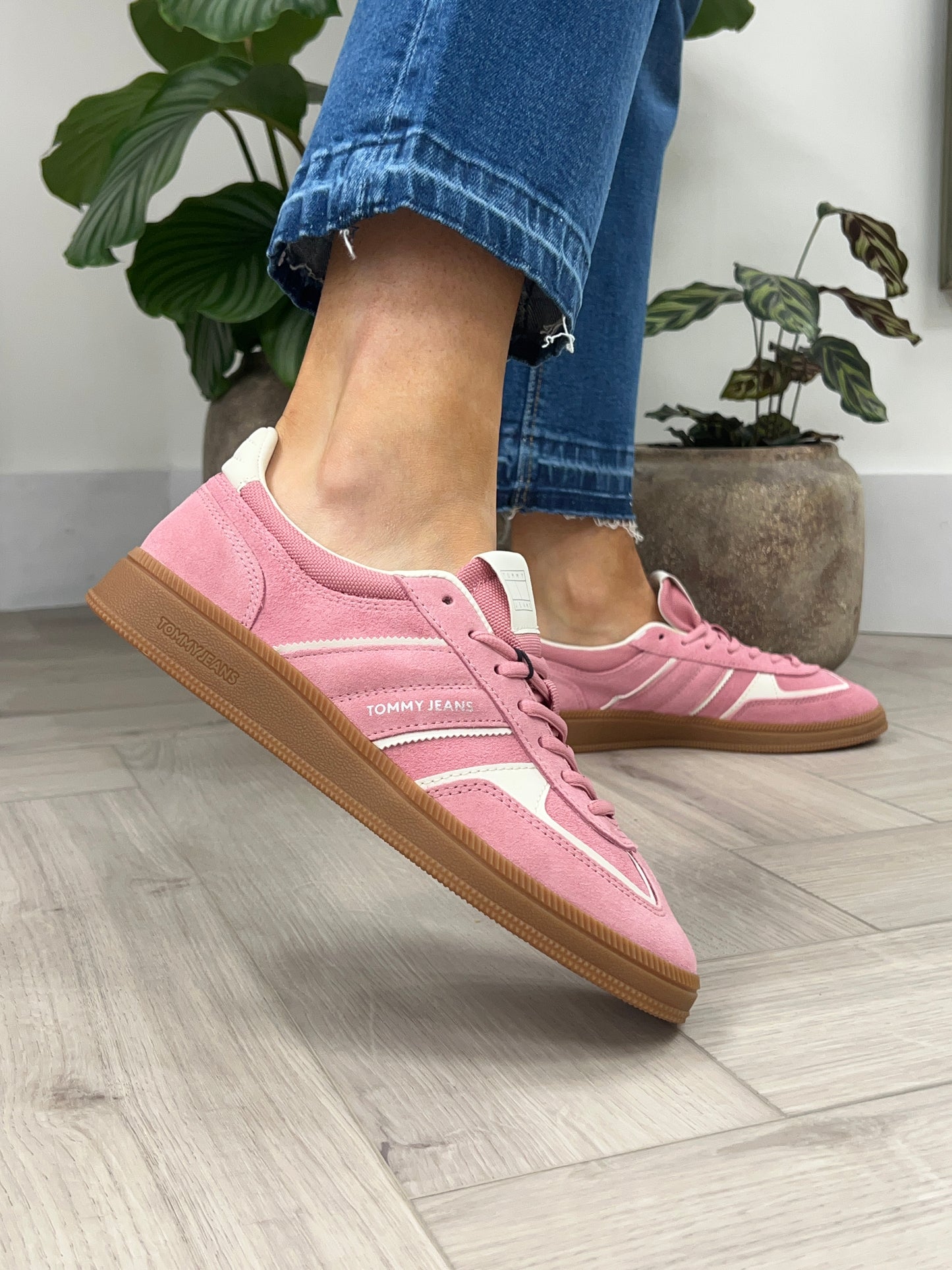 TJW The Greenwhich Suede Mixed Texture Trainers - Mystic Pink