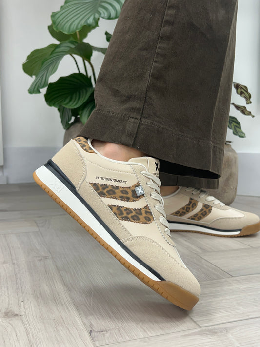 XTI 144587 Retro Leopard Sneaker - Beige
