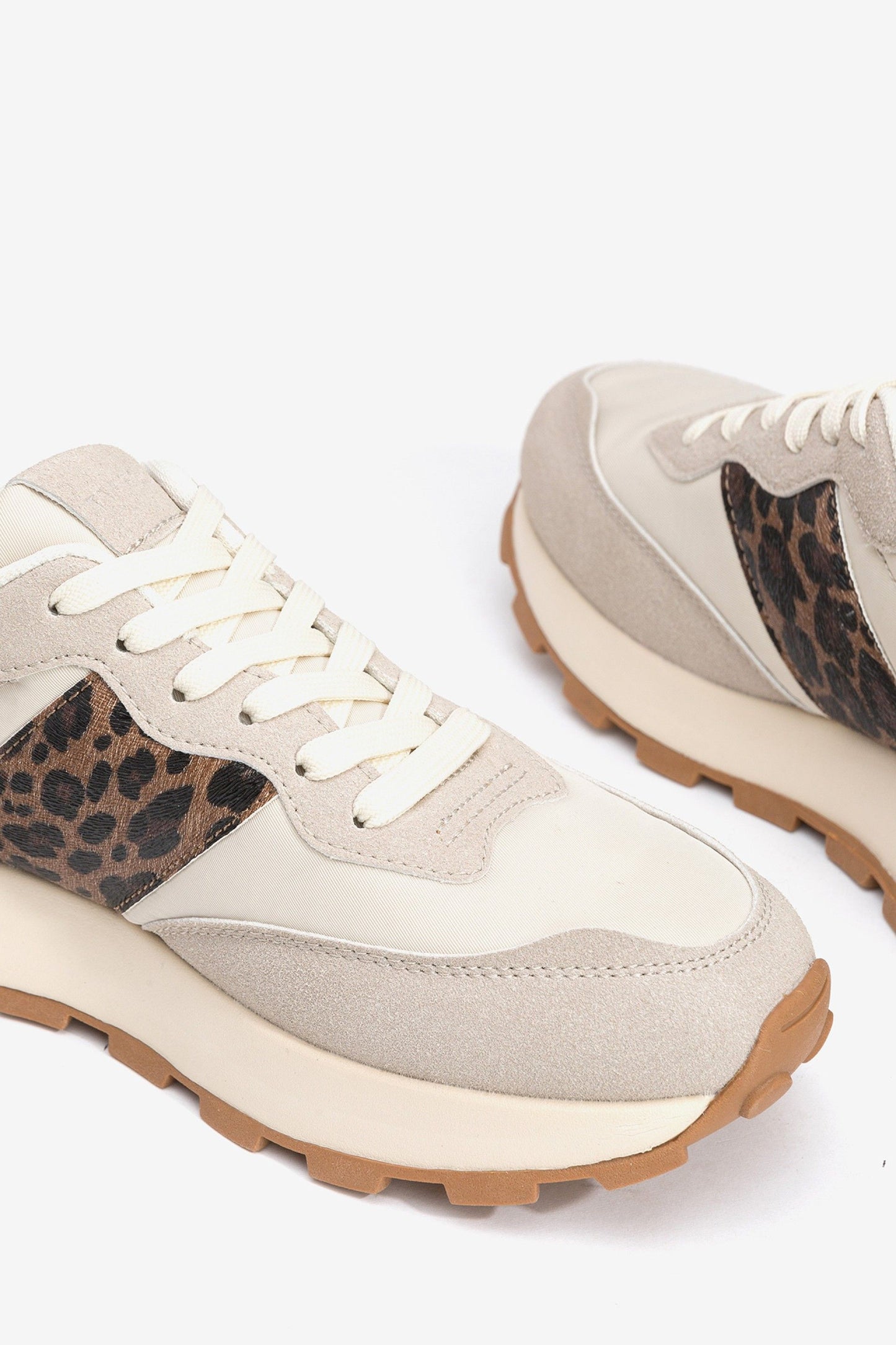 'Joelle' Sneaker ' Star White