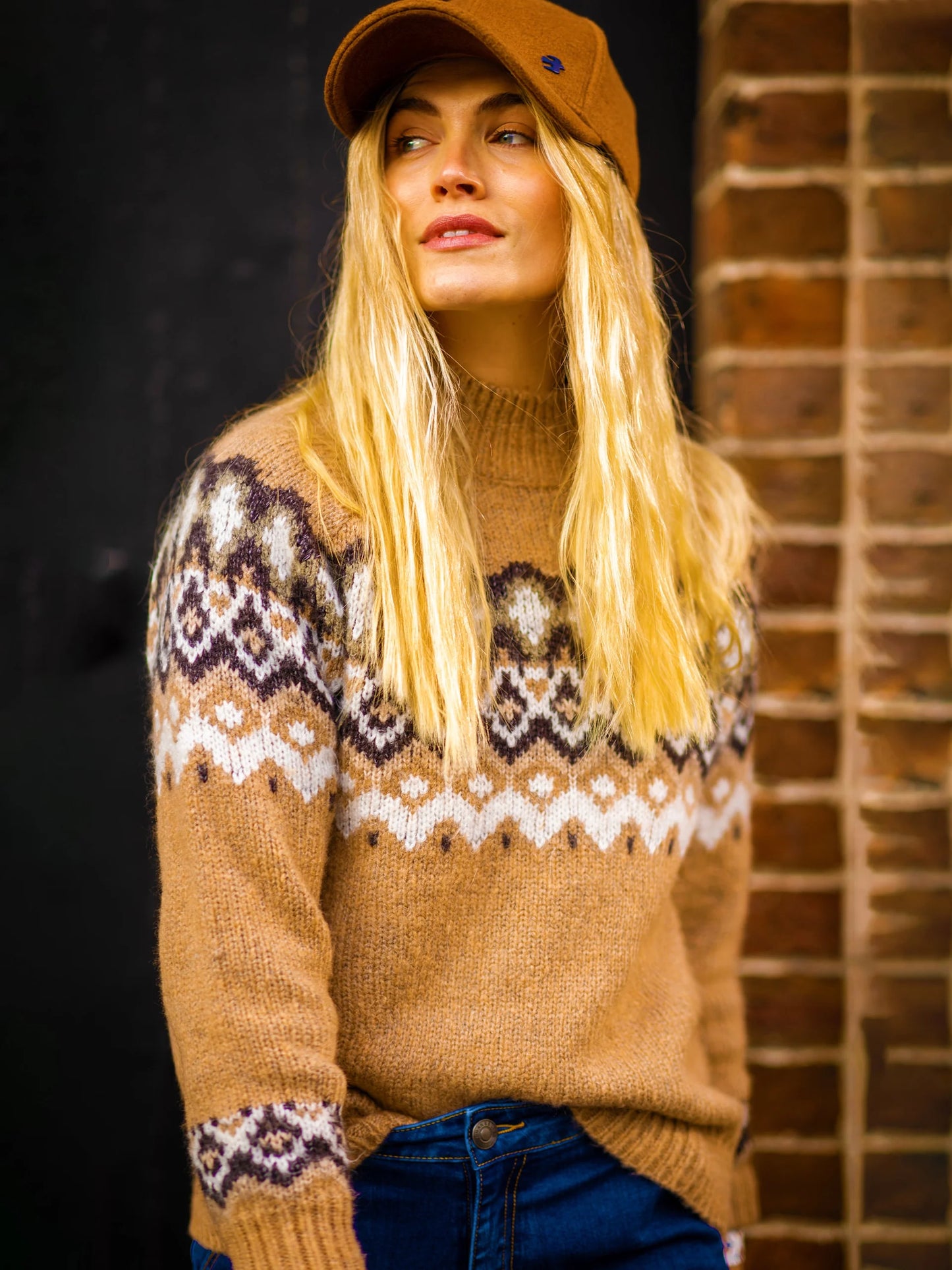 Fieldstone Jumper - Beige