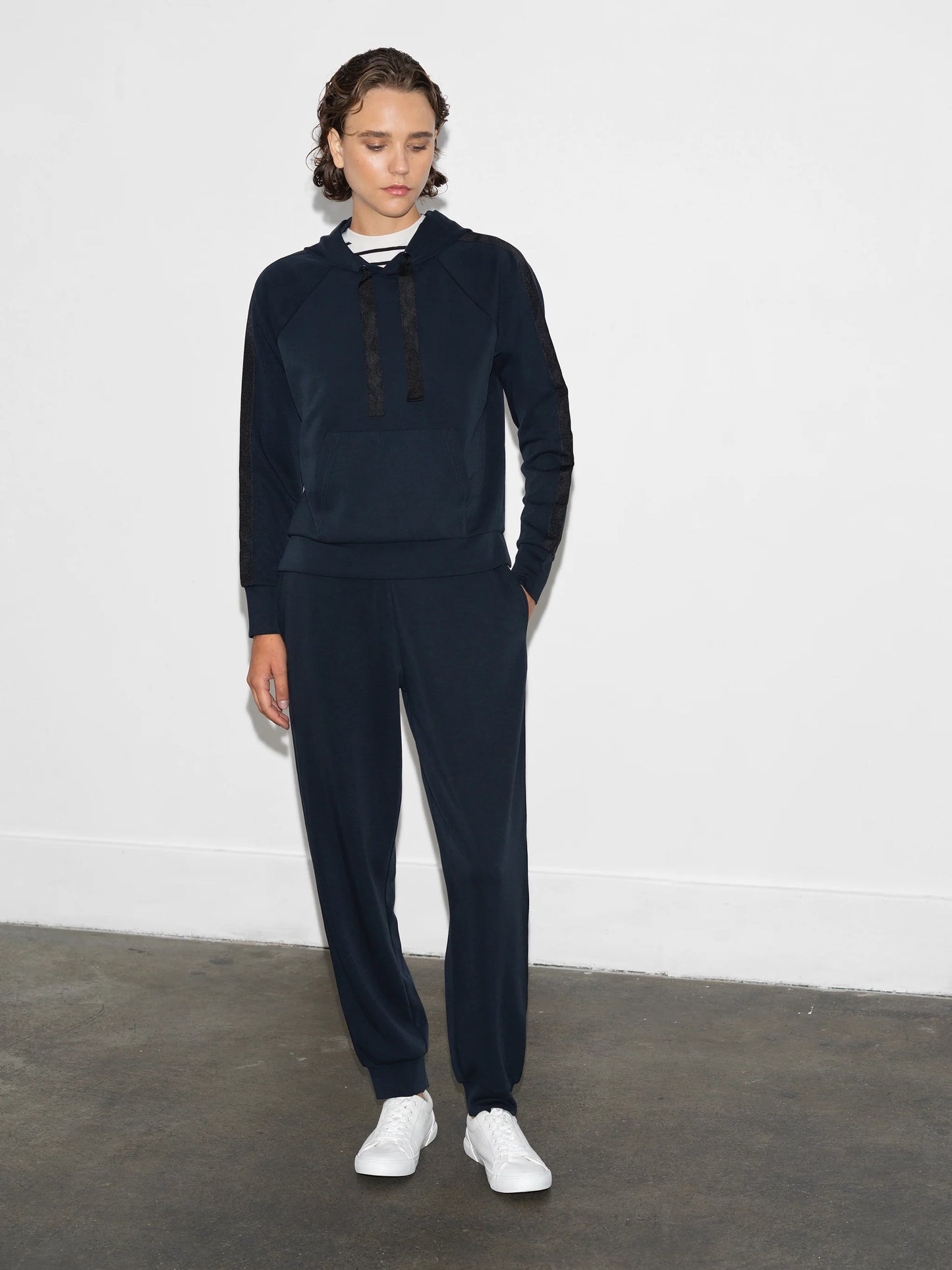 Wren Sleeve Trim Detail Hoodie - Navy/Black