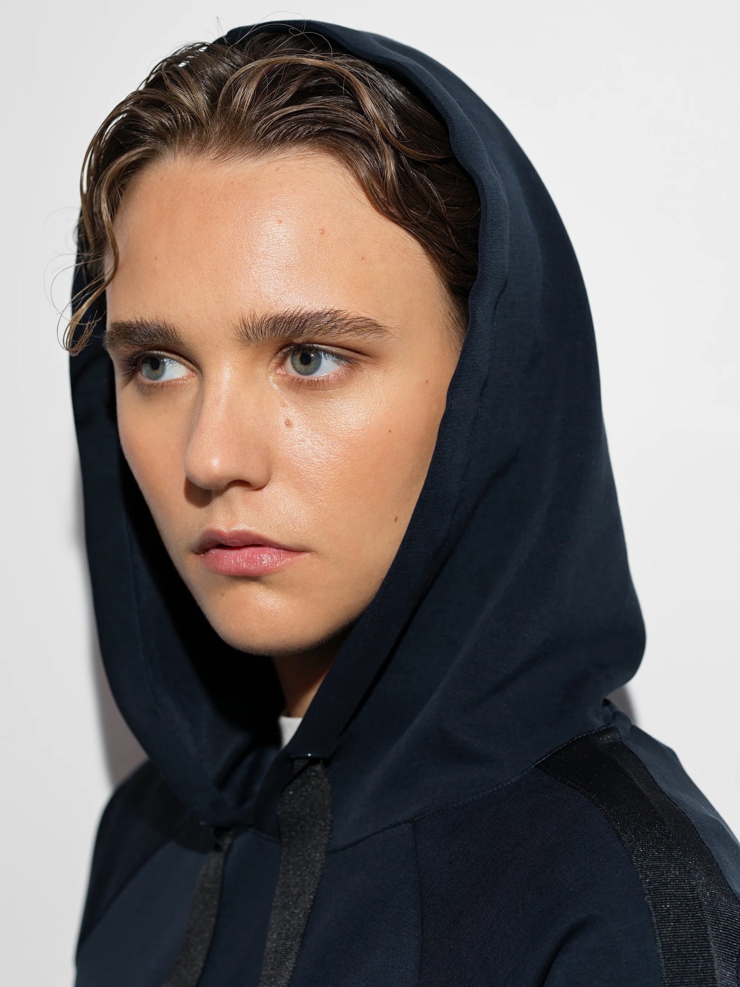 Wren Sleeve Trim Detail Hoodie - Navy/Black