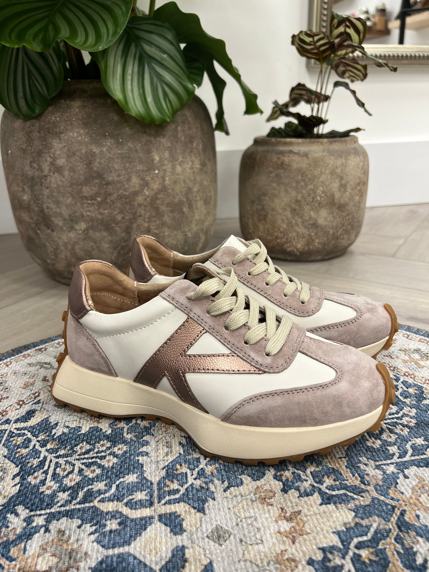 Kate Appleby ‘Clément’ Trainer - Antique Baileys