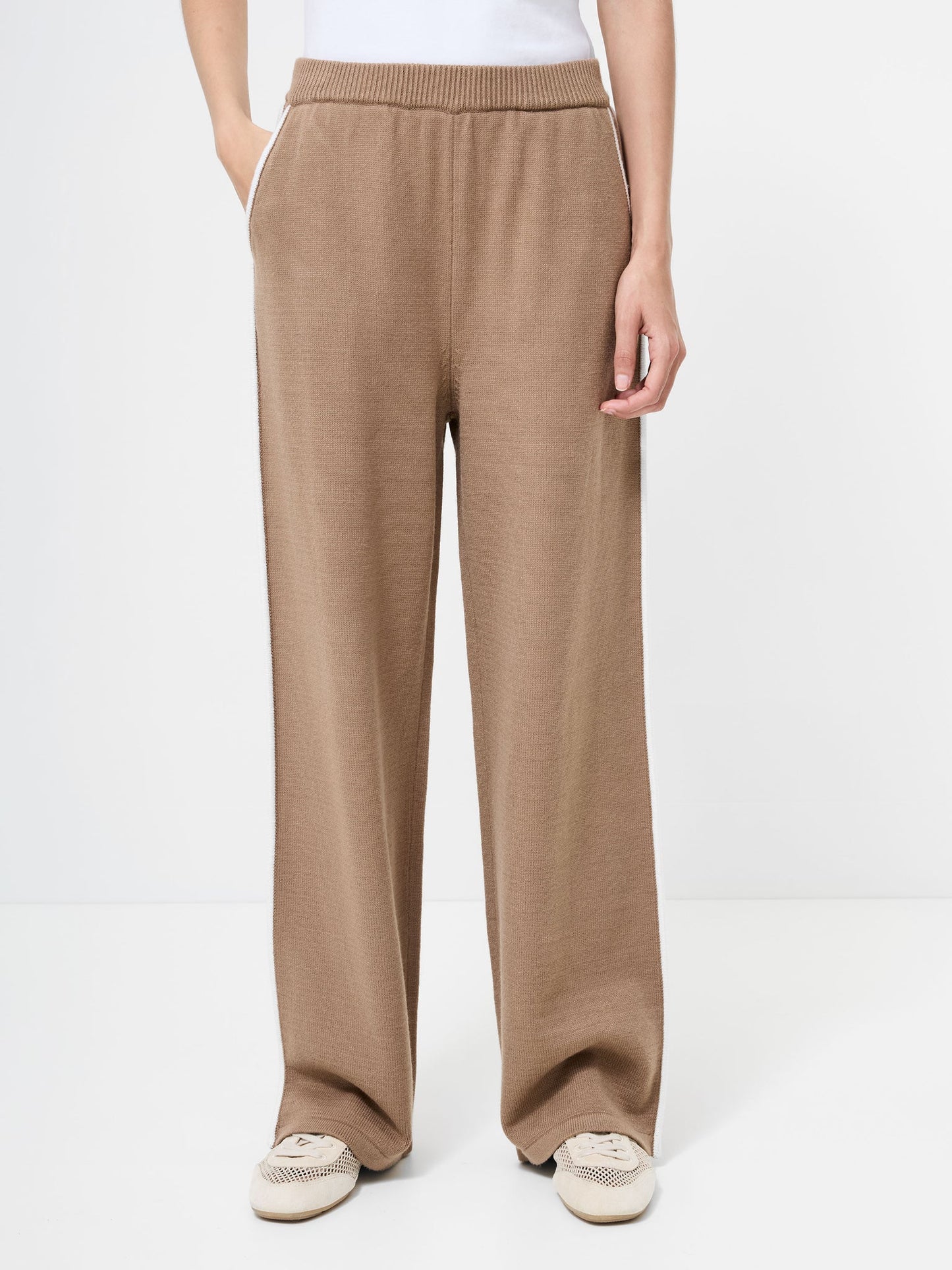 Jordan Wide Leg Trousers - Camel Porcelain
