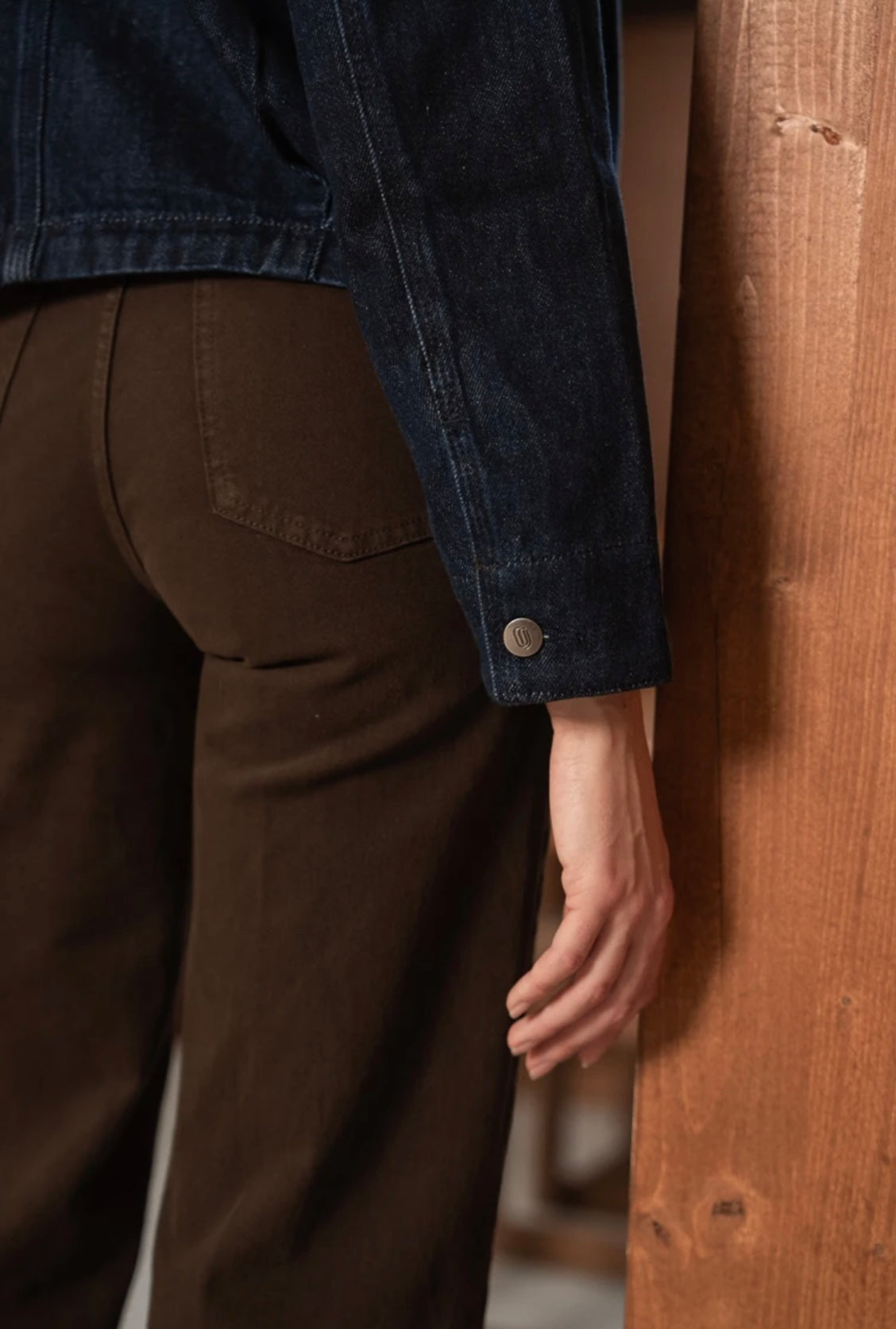 Emily Flared Jean - Chocolate