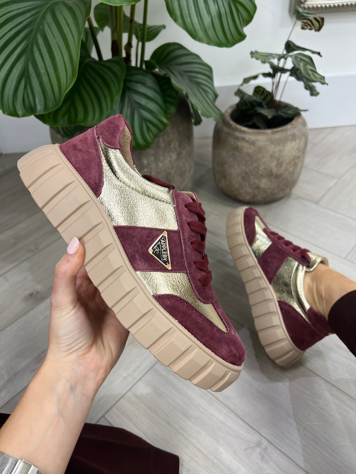 Kate Appleby ‘Severn’ Trainer - Damson