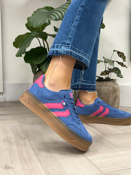 XTI 144586 Gum Sole Sneaker - Blue Suede