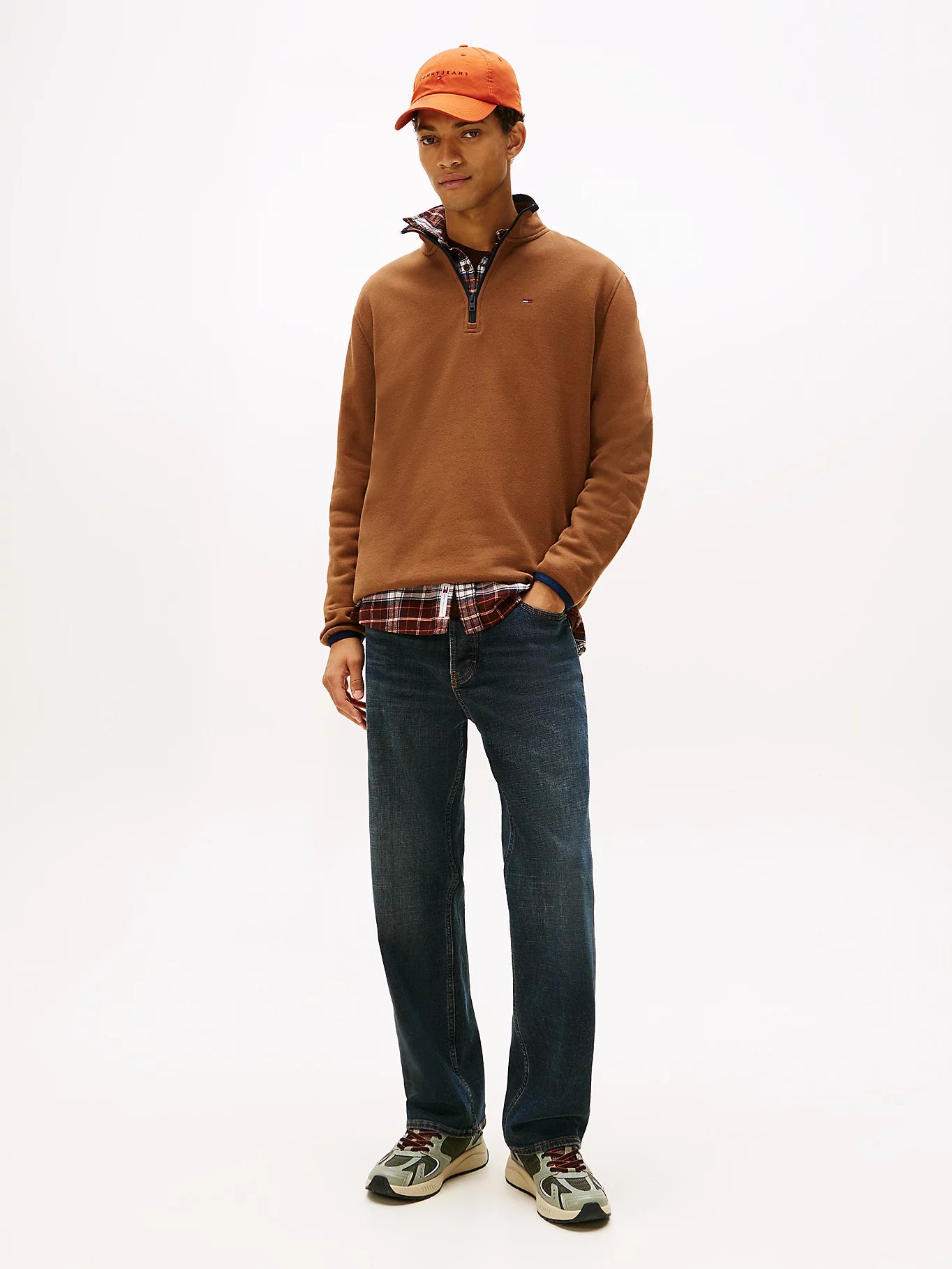Tommy Flag Half-Zip Jumper - Pecan Nut