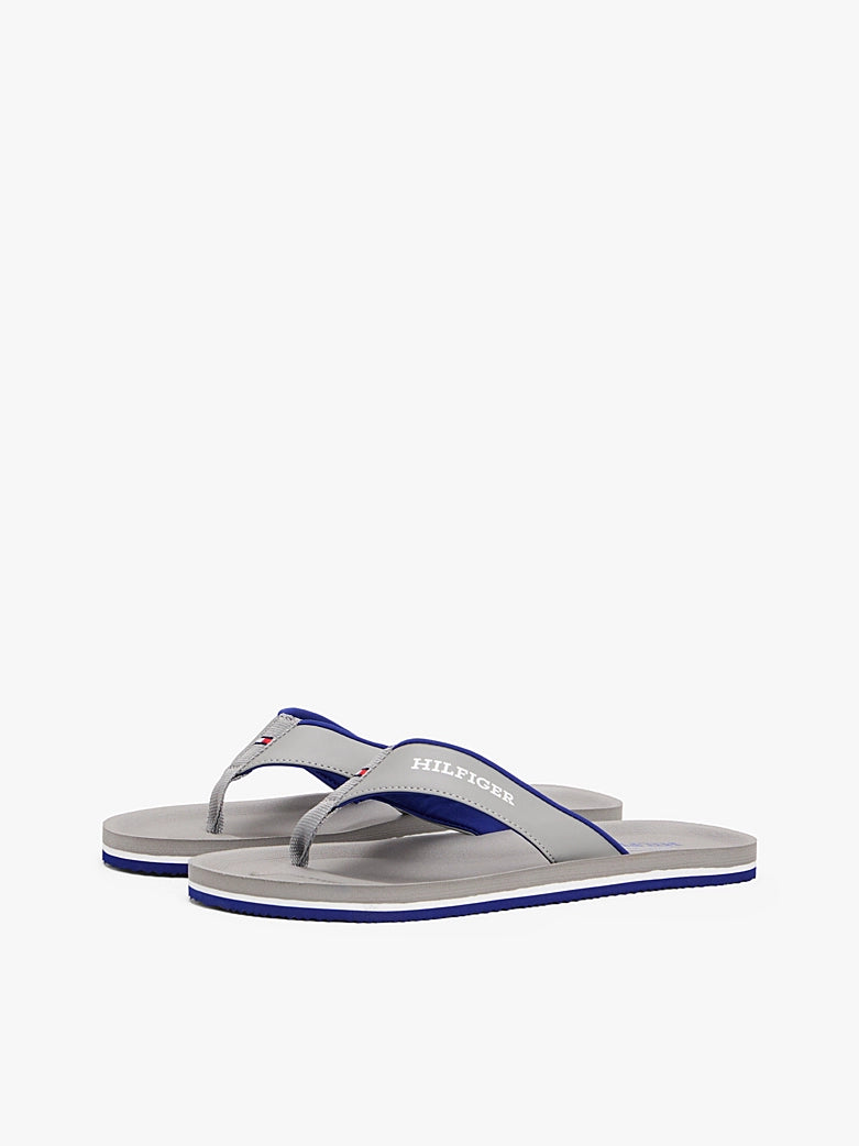 Tommy Hilfiger - Logo Padded Strap Flip-Flops - Universal Grey