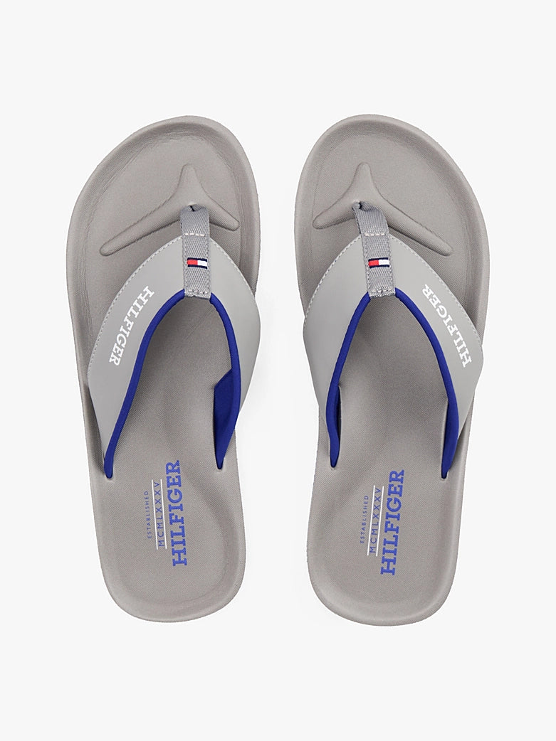 Tommy Hilfiger - Logo Padded Strap Flip-Flops - Universal Grey