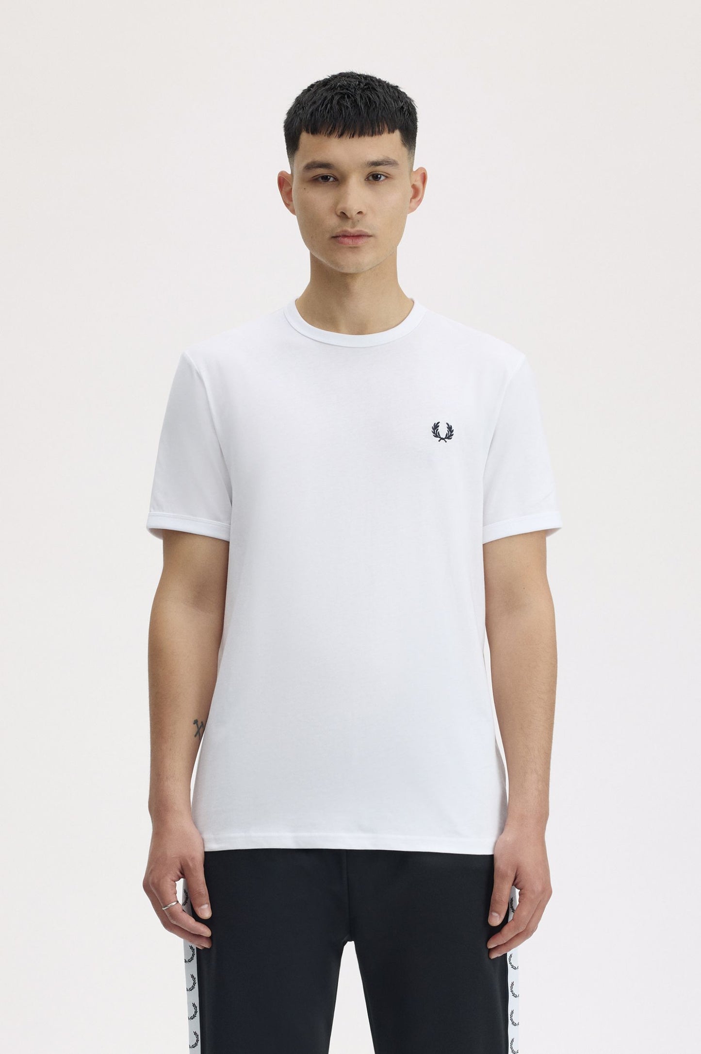 Ringer T-Shirt - 100