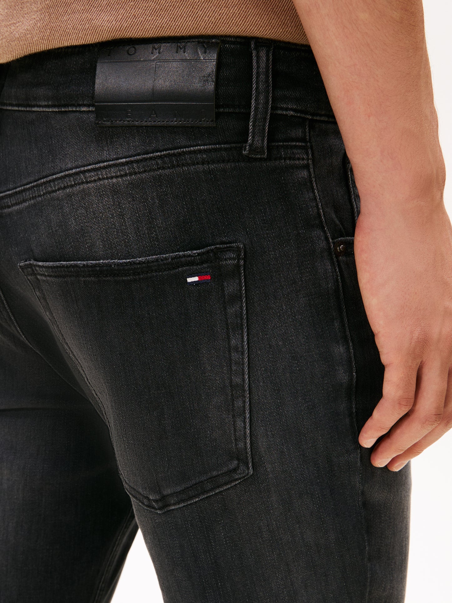 Scanton Faded Slim Jeans - Denim Black