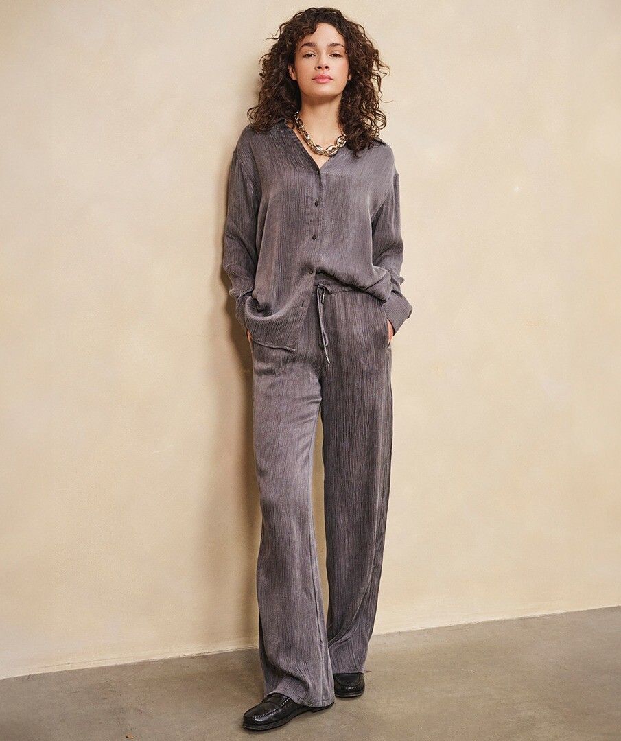 Cupro Crinkle Trousers - Dark Grey