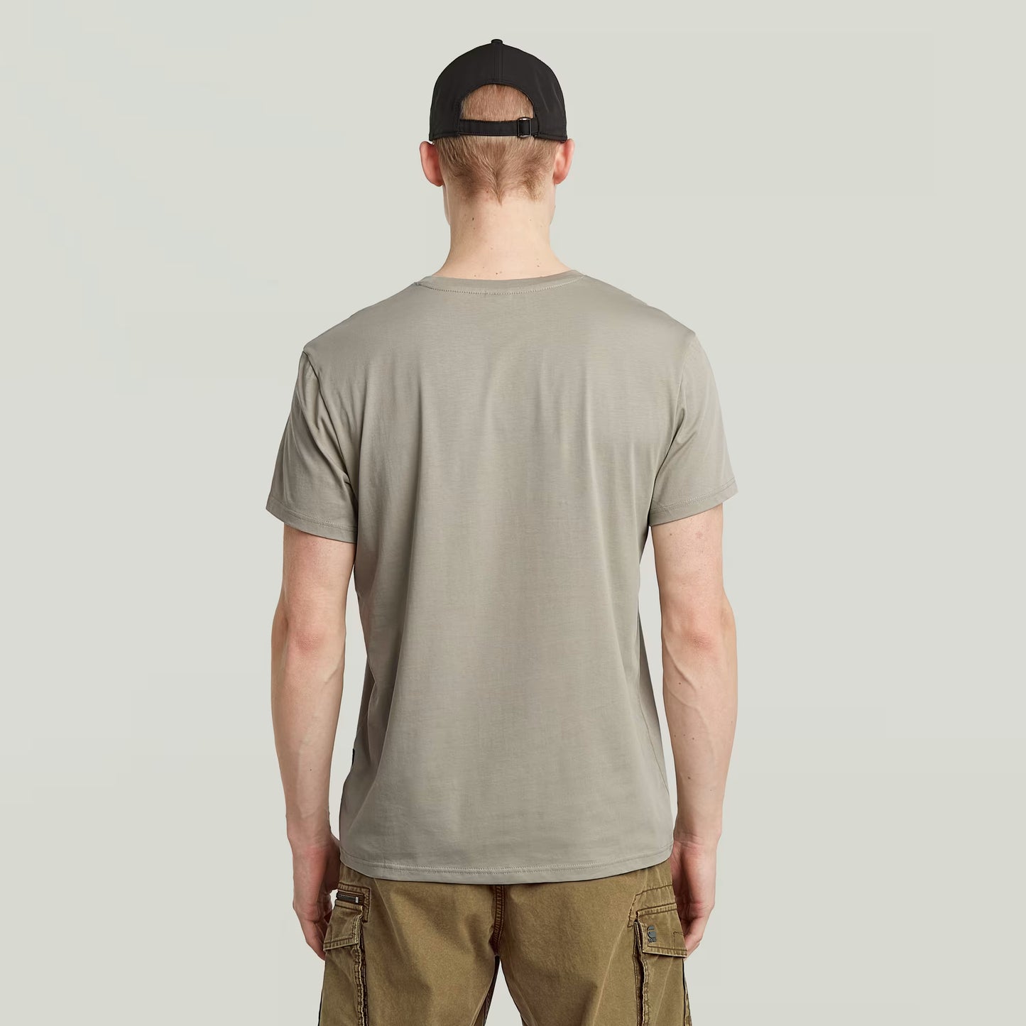 Base-S T-Shirt - Elephant Skin