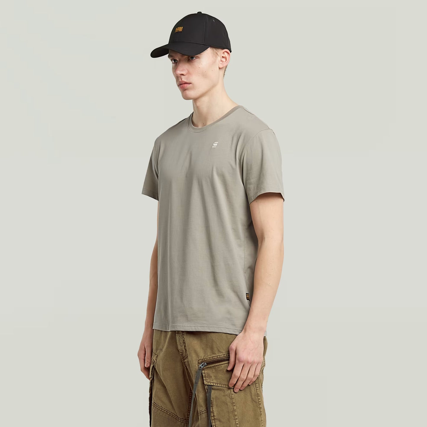 Base-S T-Shirt - Elephant Skin