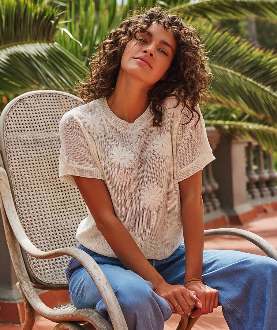 EsQualo Embroidered Flower Sweater