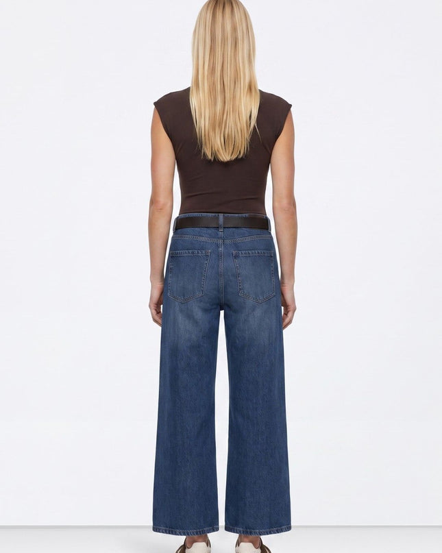 Nora Cropped Straight Jeans
