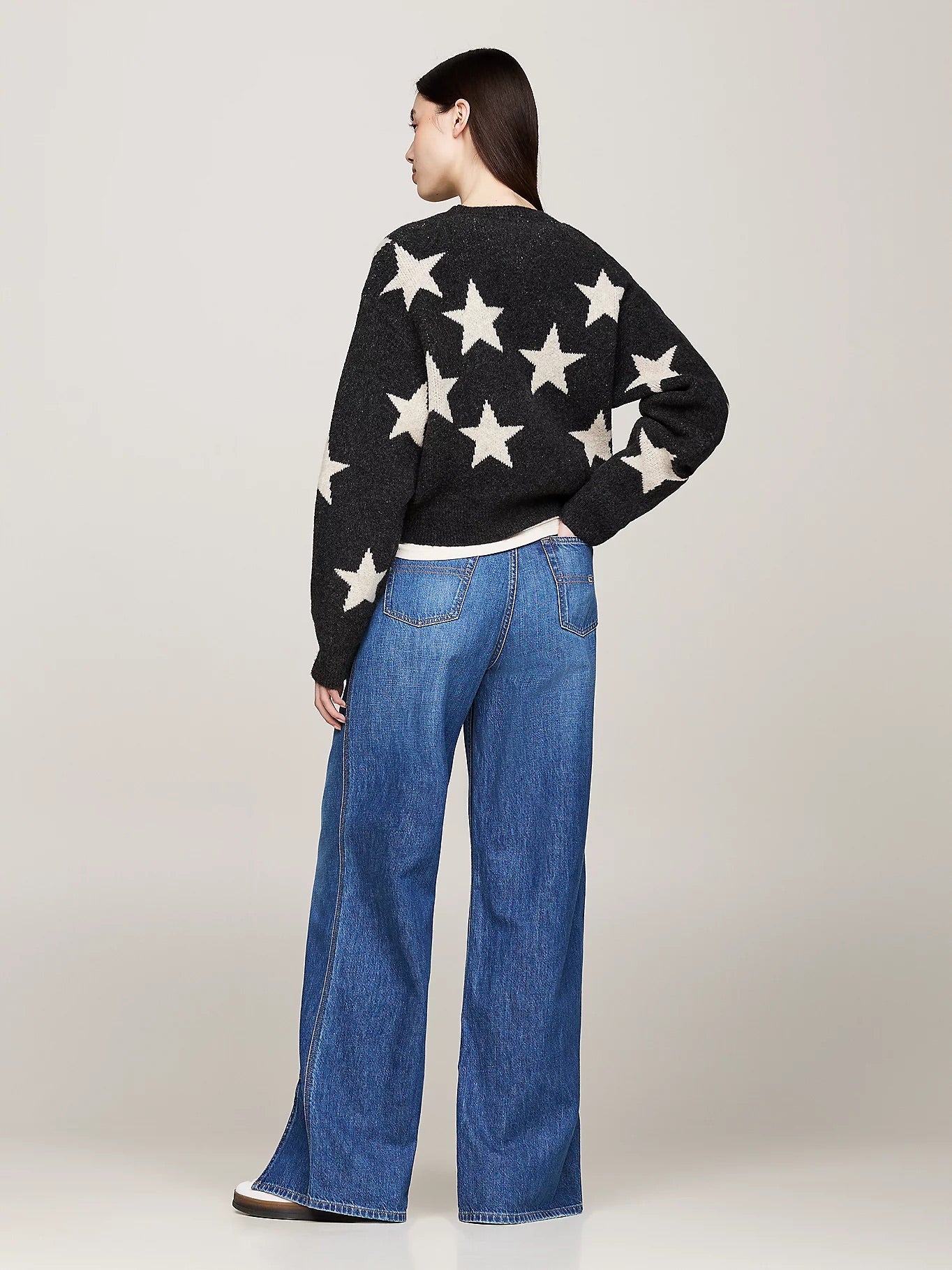 Star Knit Boxy Sweater - Black Mountain Startdust