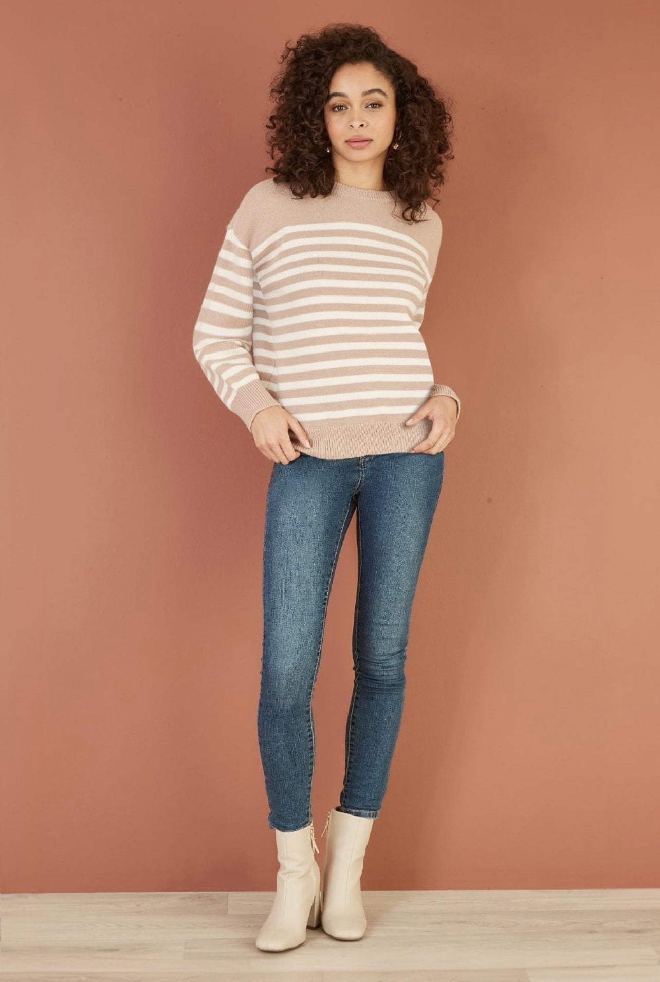 Yumi - Stripe Knitted Relaxed Jumper With Button Details - Beige