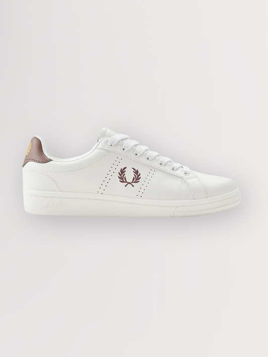 Fred Perry Tennis Sneaker - Porcelain/Carrington Brick