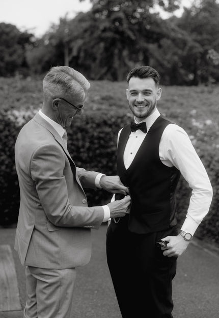 <strong>SUITING SPECIALIST</strong> | Formal, wedding, event rental