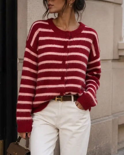 Fleur Chunky Knit Buttoned Sweater - Burgundy