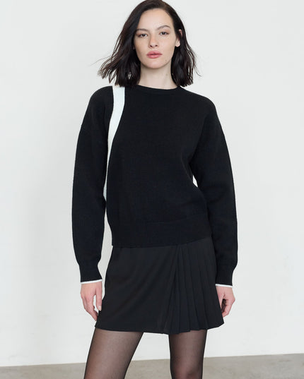 Davan Monochrome Bow Back Knit Jumper