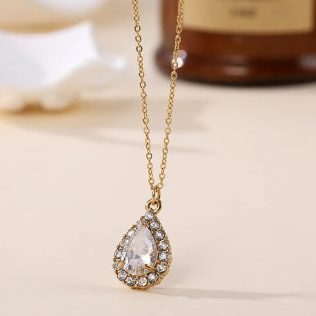 Zara Zirconium Pendant Necklace - Gold