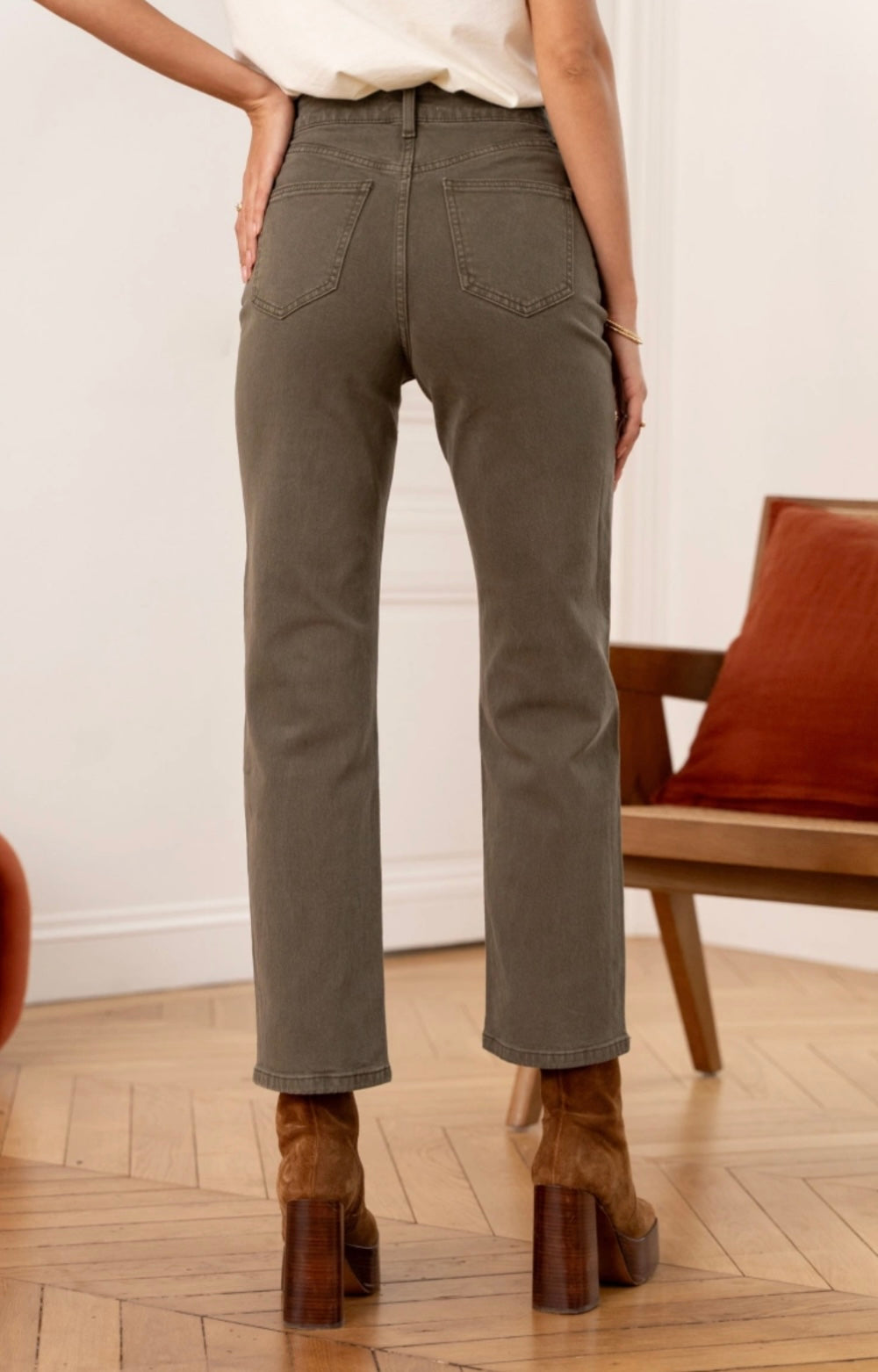 Solange Straight Leg Jean - Khaki
