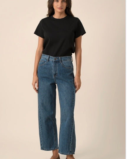 Mila Barrel Leg Jean