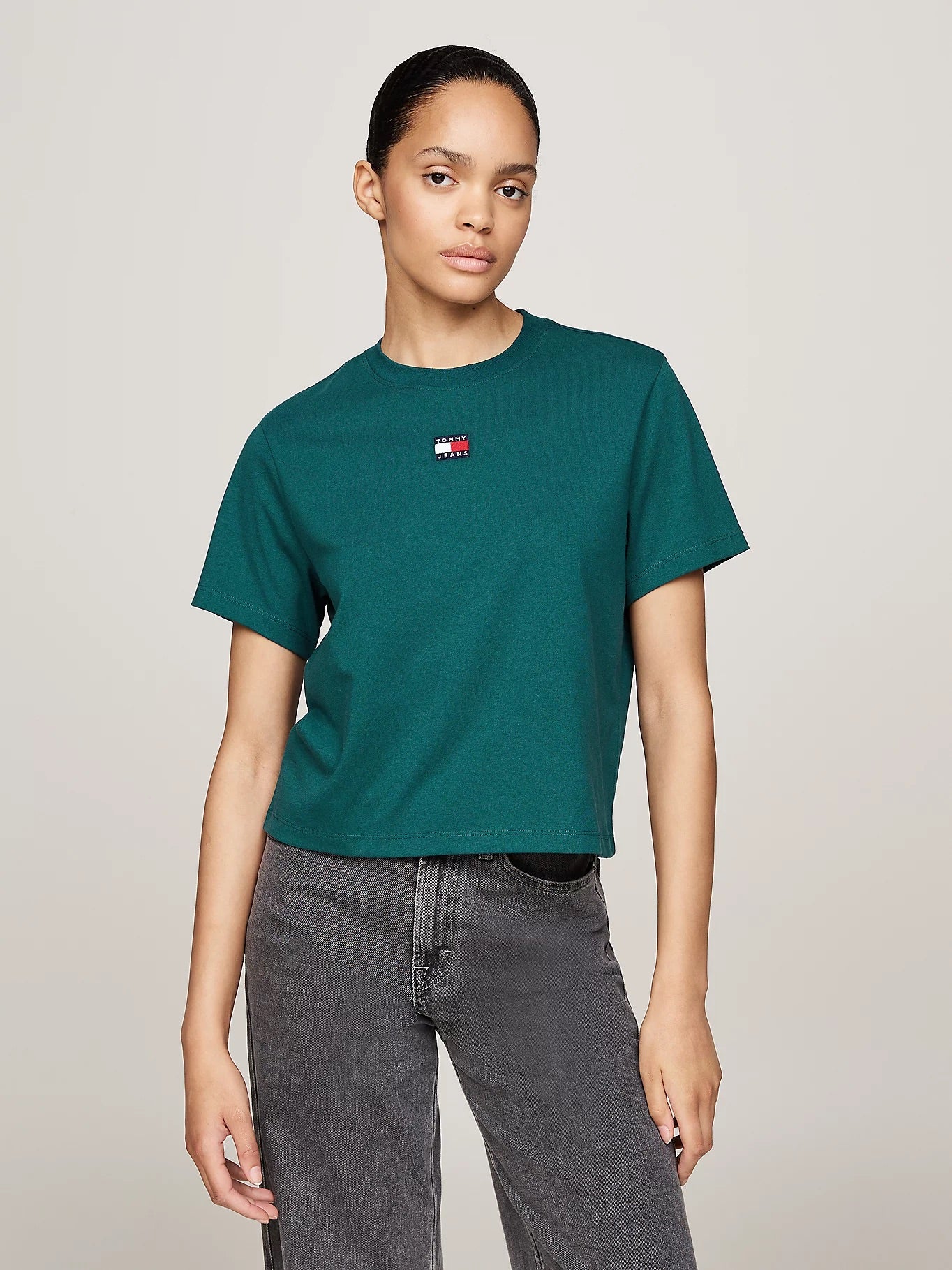 Tommy Jeans - Badge Classic Fit Boxy T-Shirt - Deep Seawater