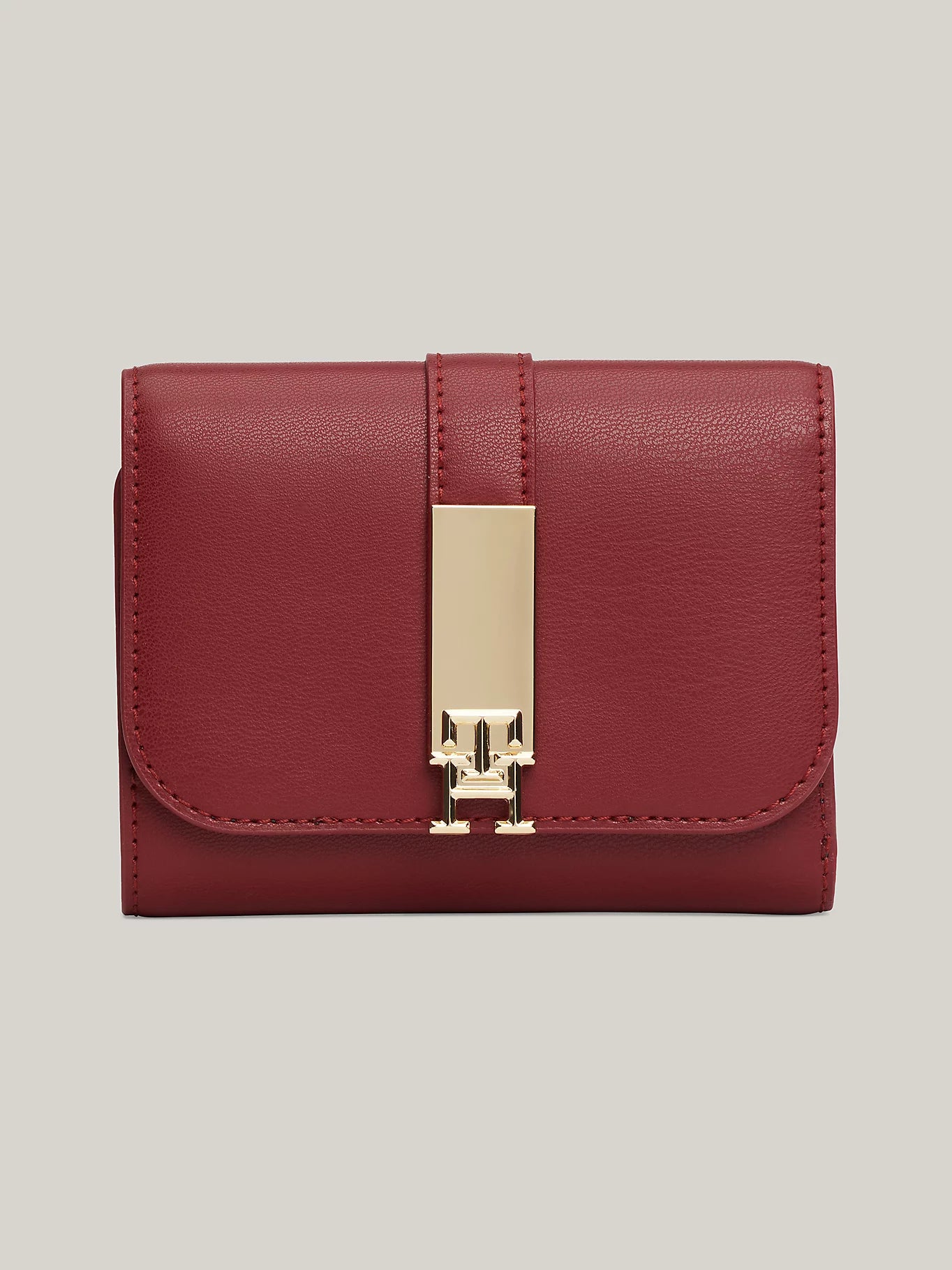 Tommy Hilfiger - Heritage TH Monogram Flap Wallet - Rouge