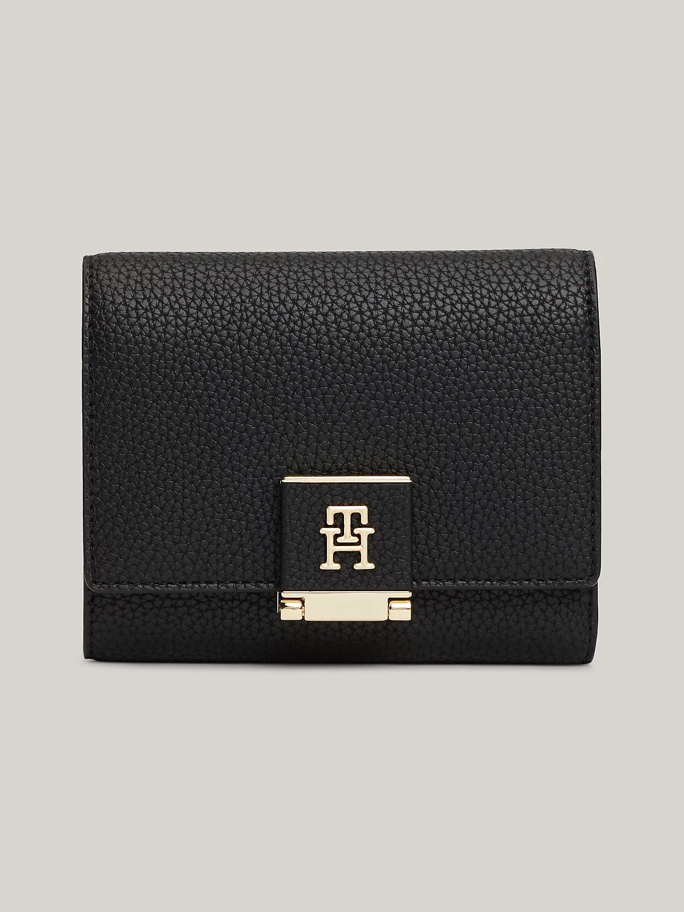 Tommy Hilfiger Heritage Monogram Trifold Wallet - Black