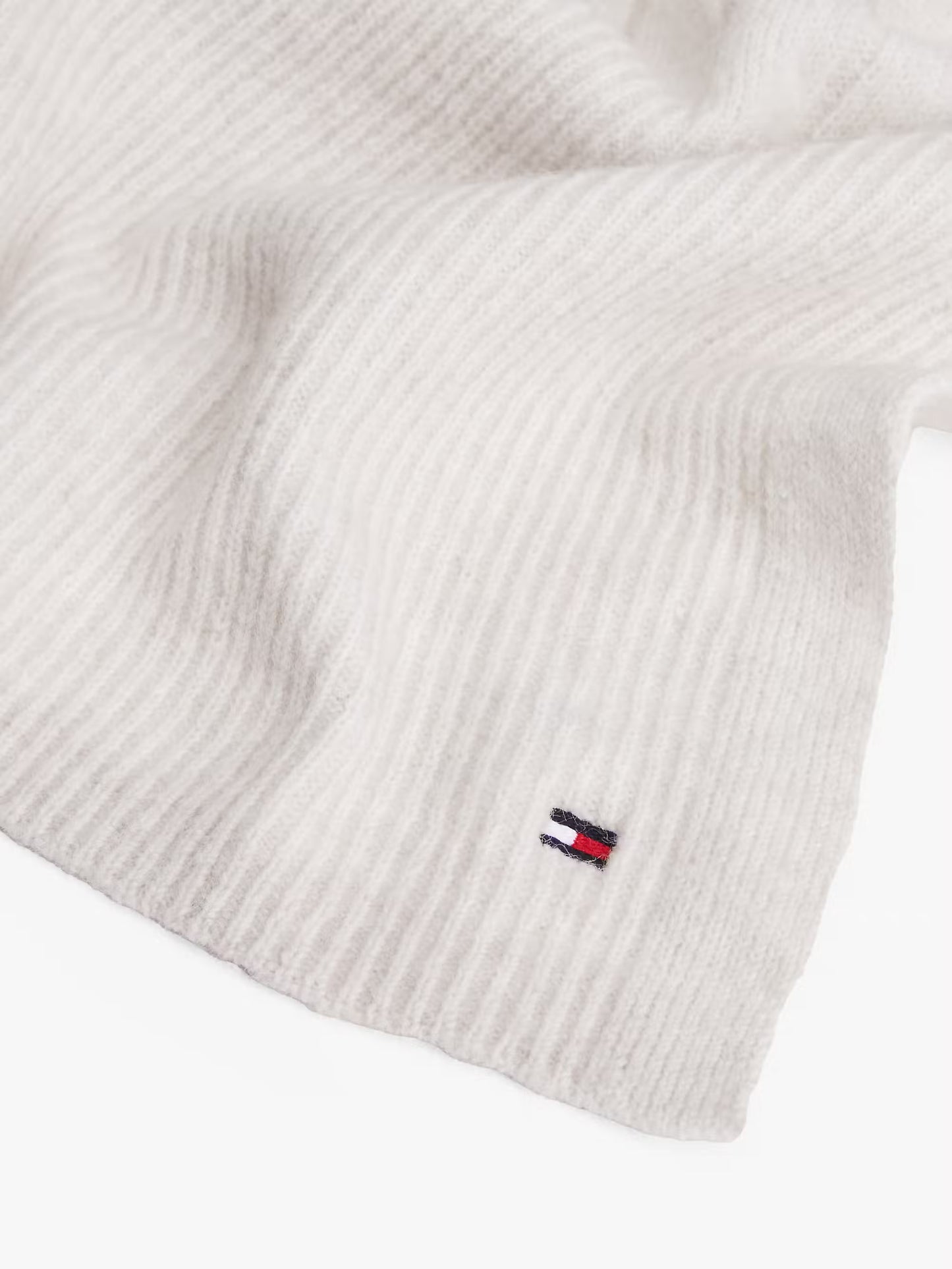 Fluffy Wool Scarf with Flag - Grey Whisper