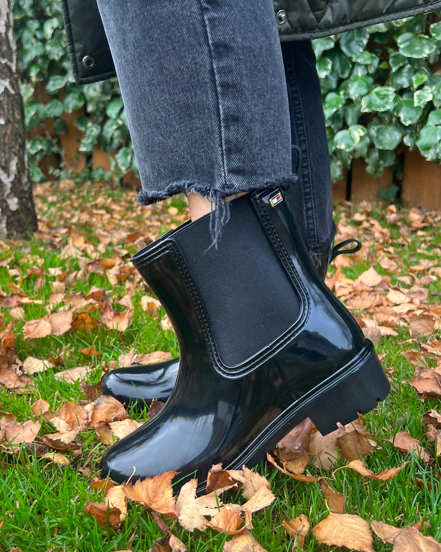 Tommy Hilfiger Patent Cleat Rain Boots - Black