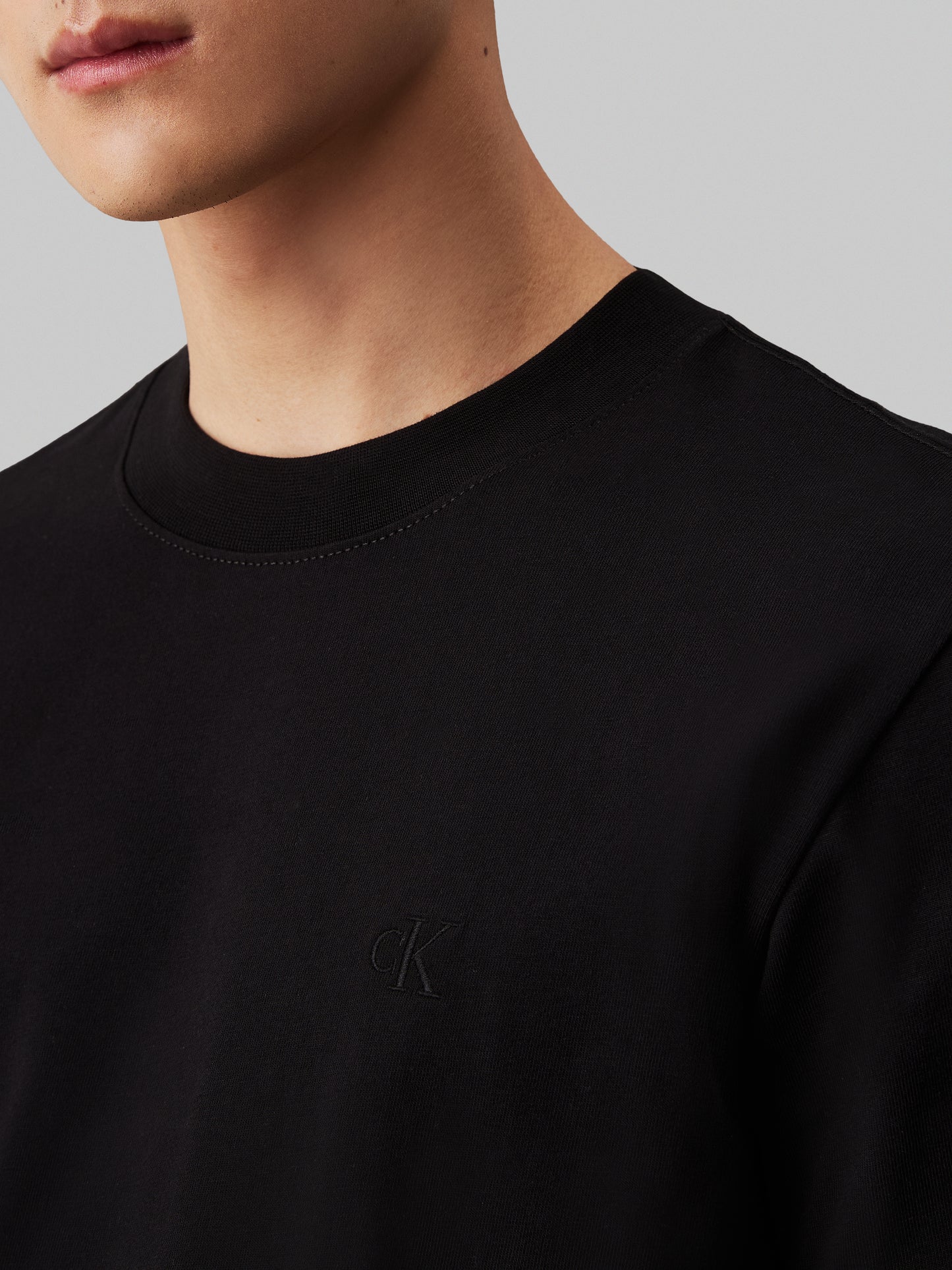 Calvin Klein Jeans - Heavy Jersey Monogram T-shirt - Black