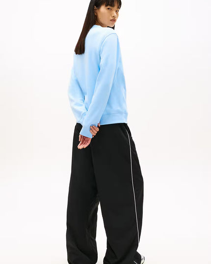 Regular Essential Fleece Crew - Light Powdery Blue