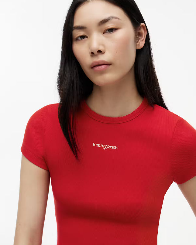 TJW SLIM SCRIPT RIB SS TEE - Amaryllis Red