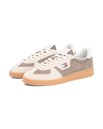 Greenwich Tonal Suede Sneaker - Newsprint