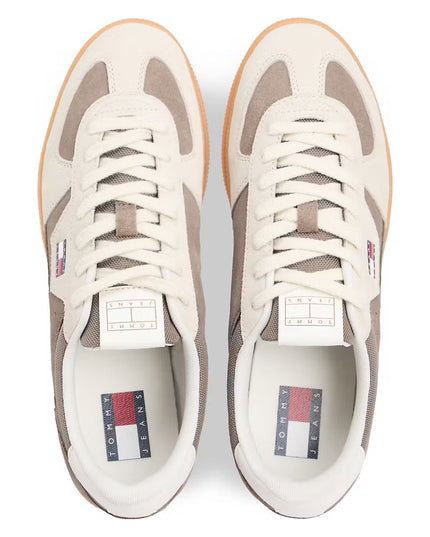 Greenwich Tonal Suede Sneaker - Newsprint