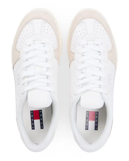 Greenwich Tonal Edge Leather Sneaker- Ecru/Newsprint