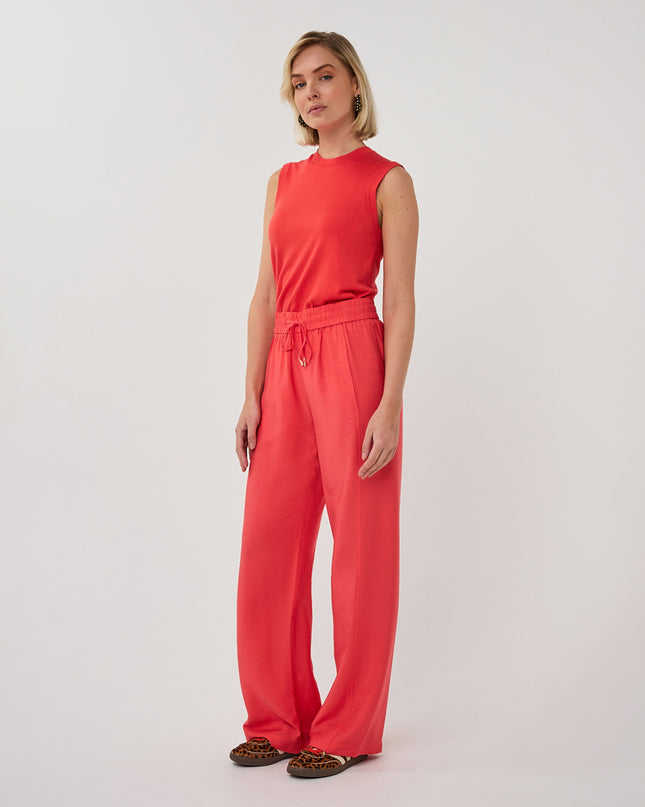 EsQualo Sleeveless Basic Knit - Chilli Red