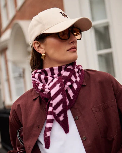Knit Triangle Scarf - Pink/Burgundy