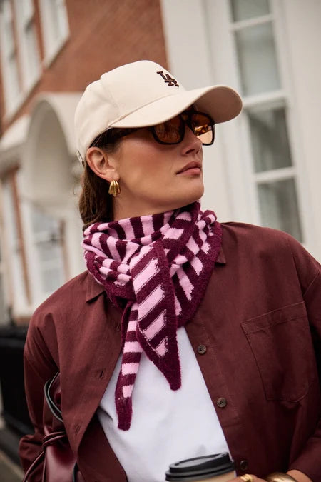 Knit Triangle Scarf - Pink/Burgundy