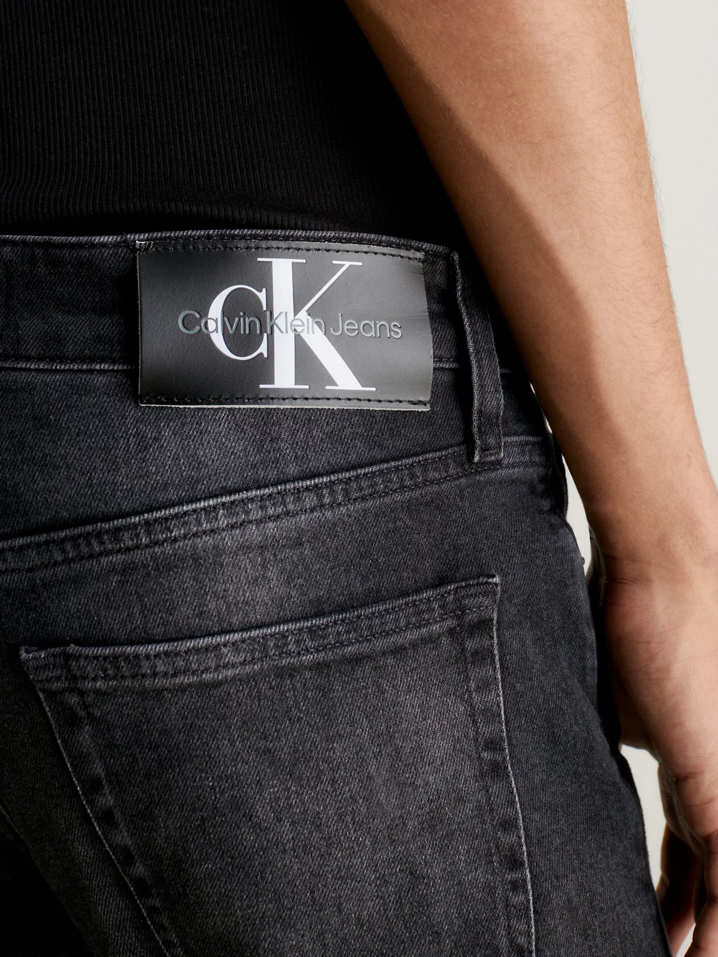 Calvin Klein Slim Jean - Denim Black