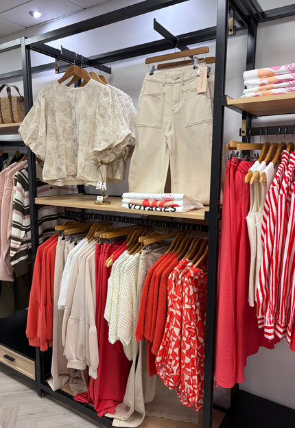 <strong>CHILLI RED</strong> | Colour of the season