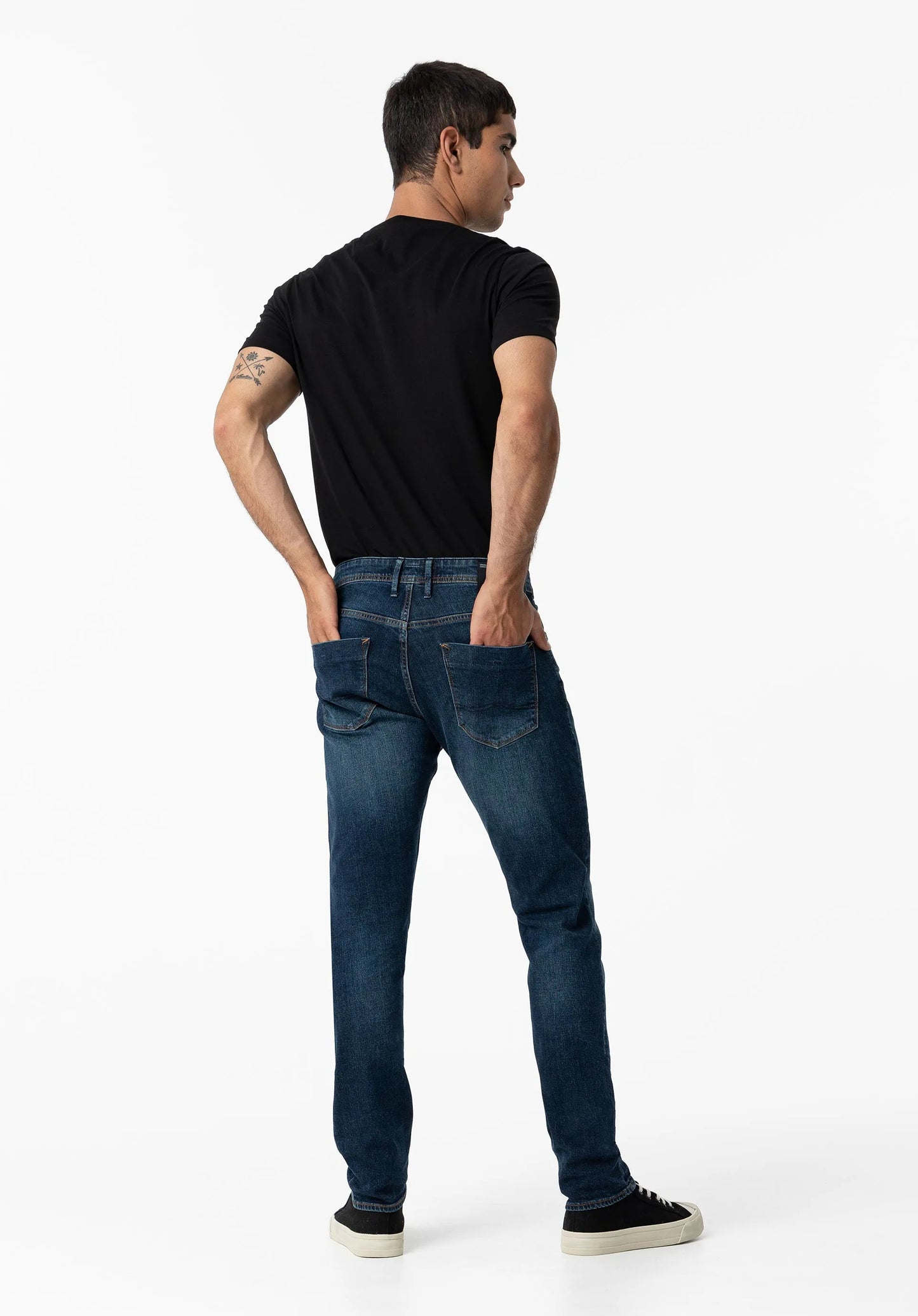 TIFFOSI Comfort Fit Leo Jeans