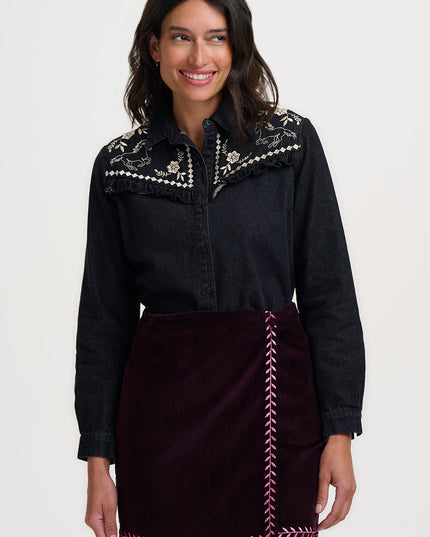 Kerri Shirt - Washed Black, Wild Horses