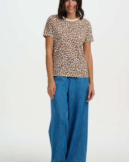 Maggie T-Shirt - Cream, Classic Leopard