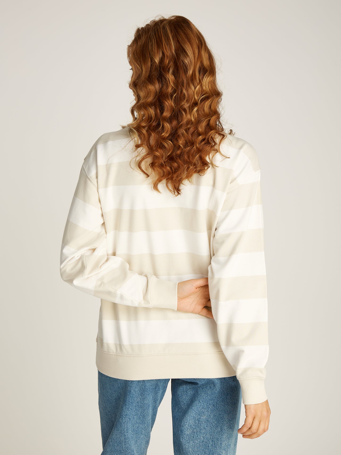 Tommy Jeans Relaxed Stripe Essential Crew Neck Sweater - Newsprint